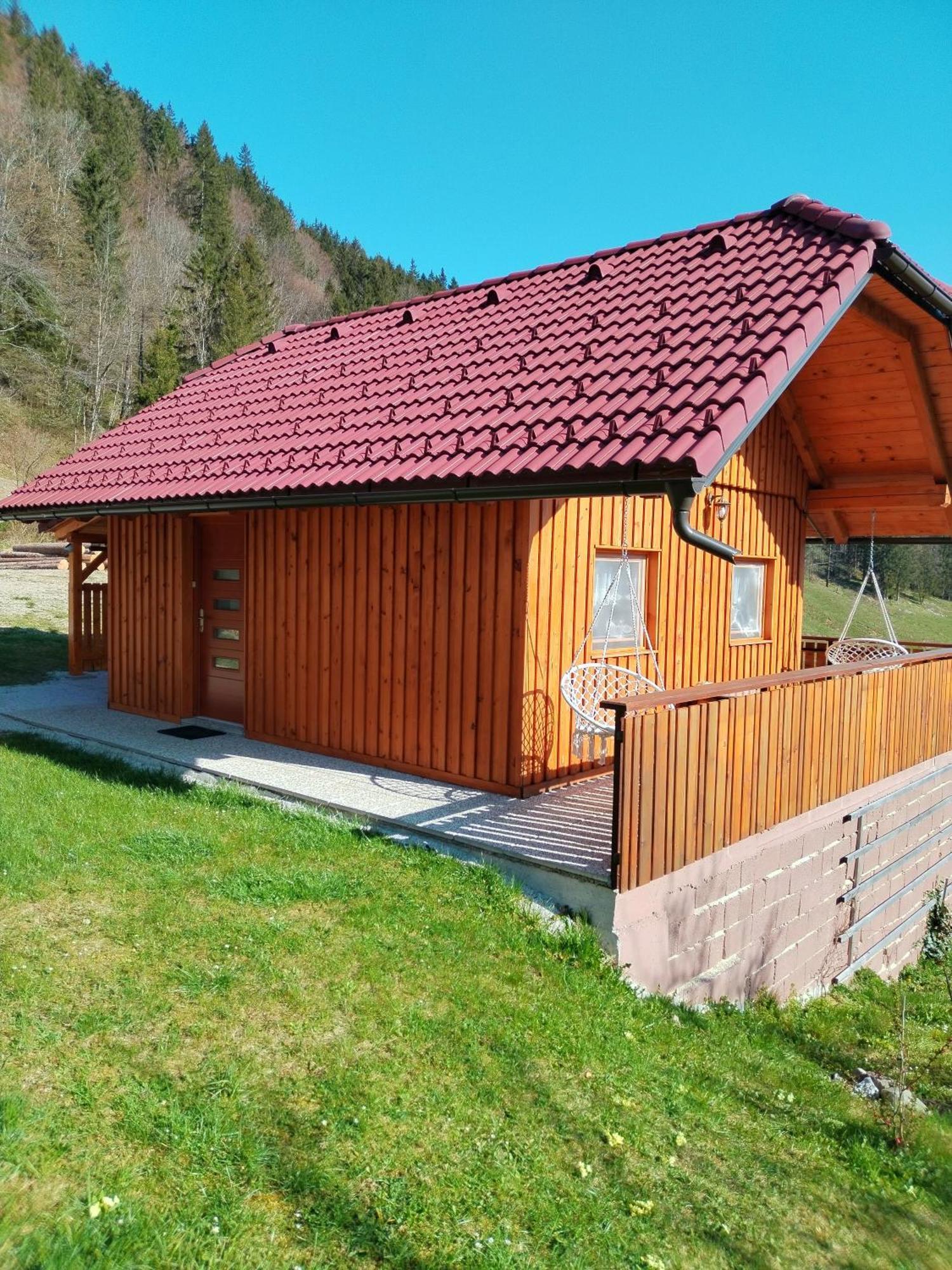 Pocitniska Hiska Lastovka Podvolovljek Экстерьер фото